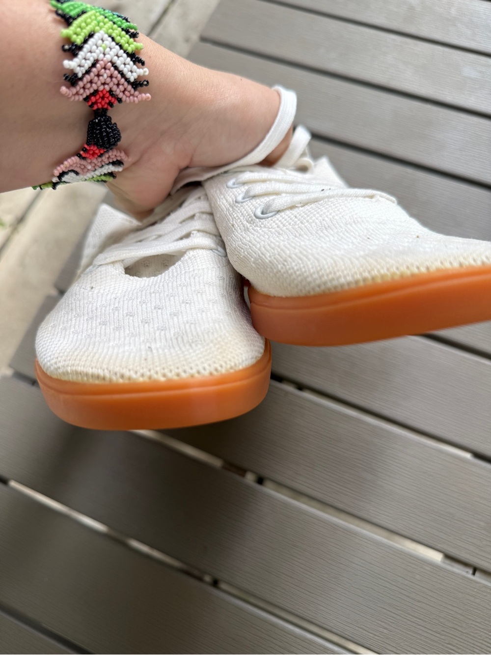 Suavs the Zilker Marshmallow - Gum Women's Go Anywhere DO Anything Shoes Size 7 - Picture 9 of 11